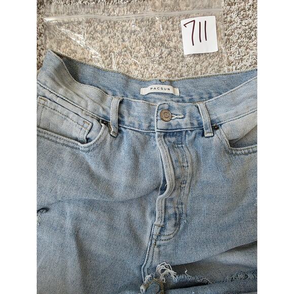 PACSUN Light Wash Distressed Denim Cut-Off Jean Shorts SZ 25" - Picture 9 of 9